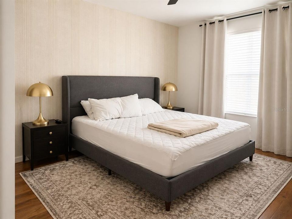 Activo con contrato: $259,000 (3 camas, 2 baños, 1402 Pies cuadrados)