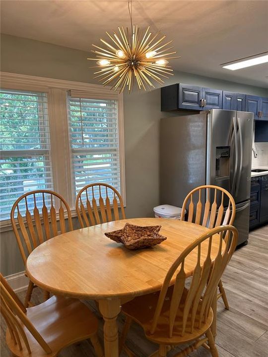 For Sale: $450,000 (2 beds, 2 baths, 1056 Square Feet)