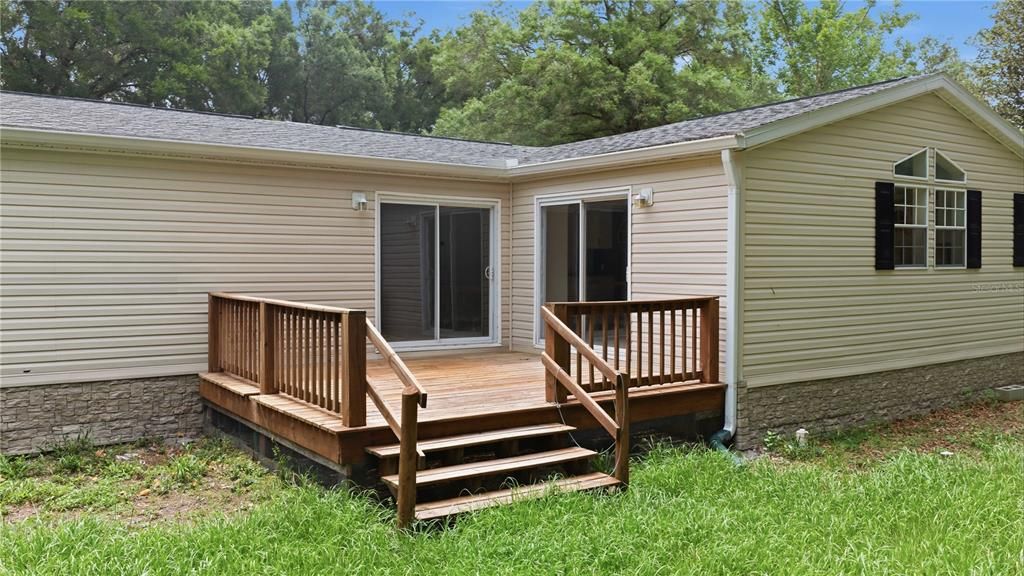 For Sale: $460,000 (3 beds, 2 baths, 1818 Square Feet)