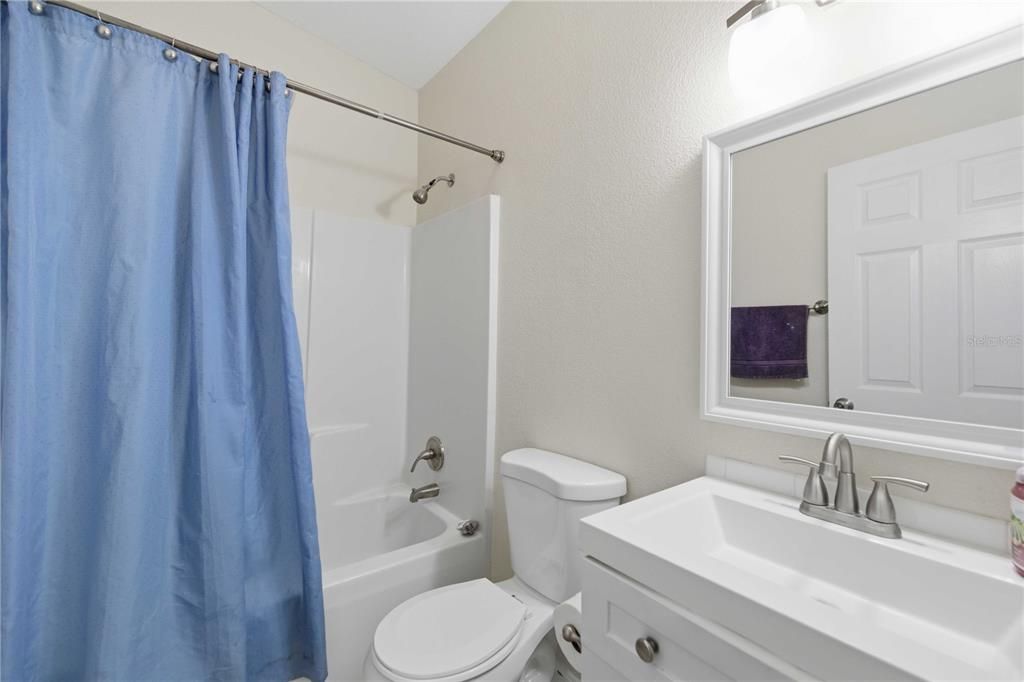 For Sale: $460,000 (3 beds, 2 baths, 1818 Square Feet)