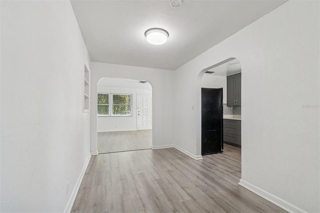 Active With Contract: $2,600 (3 beds, 2 baths, 1768 Square Feet)