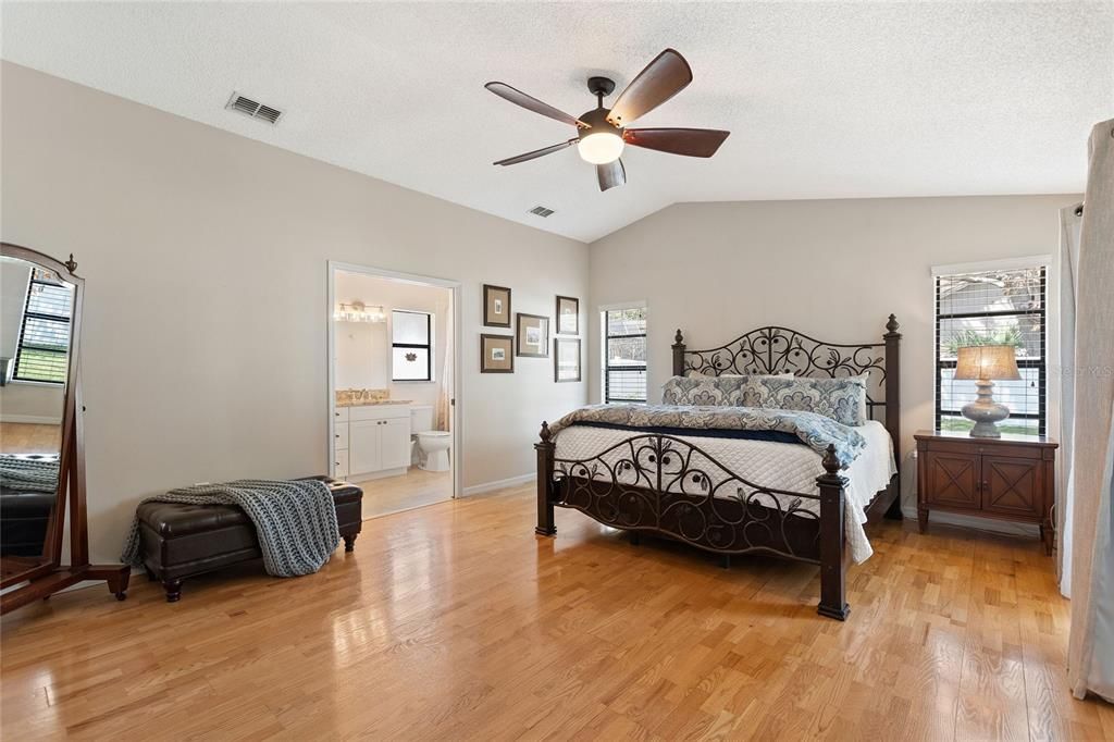 Active With Contract: $455,000 (3 beds, 2 baths, 1655 Square Feet)