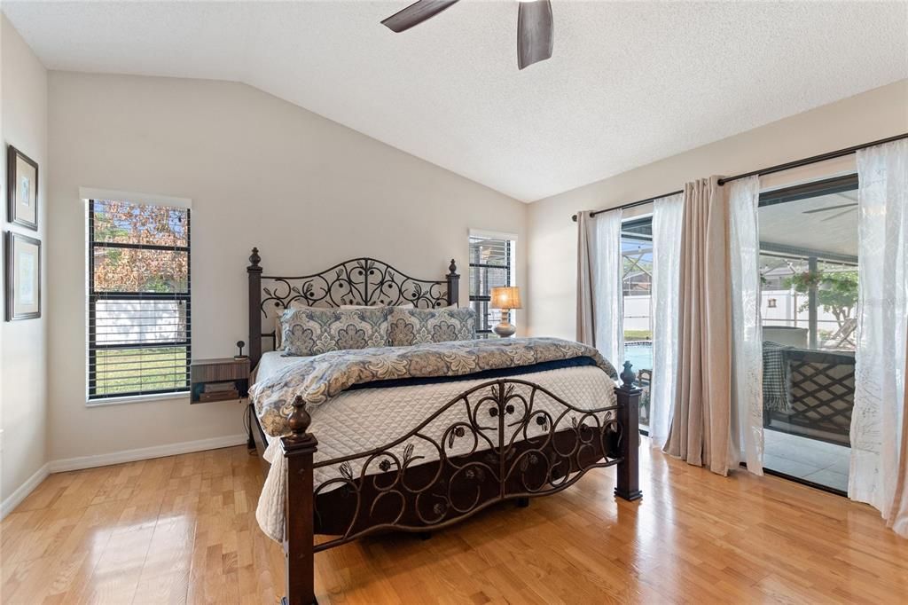 Active With Contract: $455,000 (3 beds, 2 baths, 1655 Square Feet)