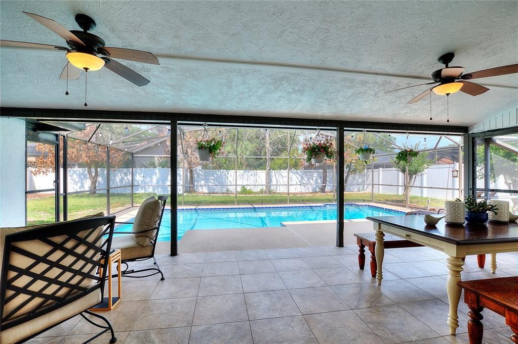 Active With Contract: $455,000 (3 beds, 2 baths, 1655 Square Feet)