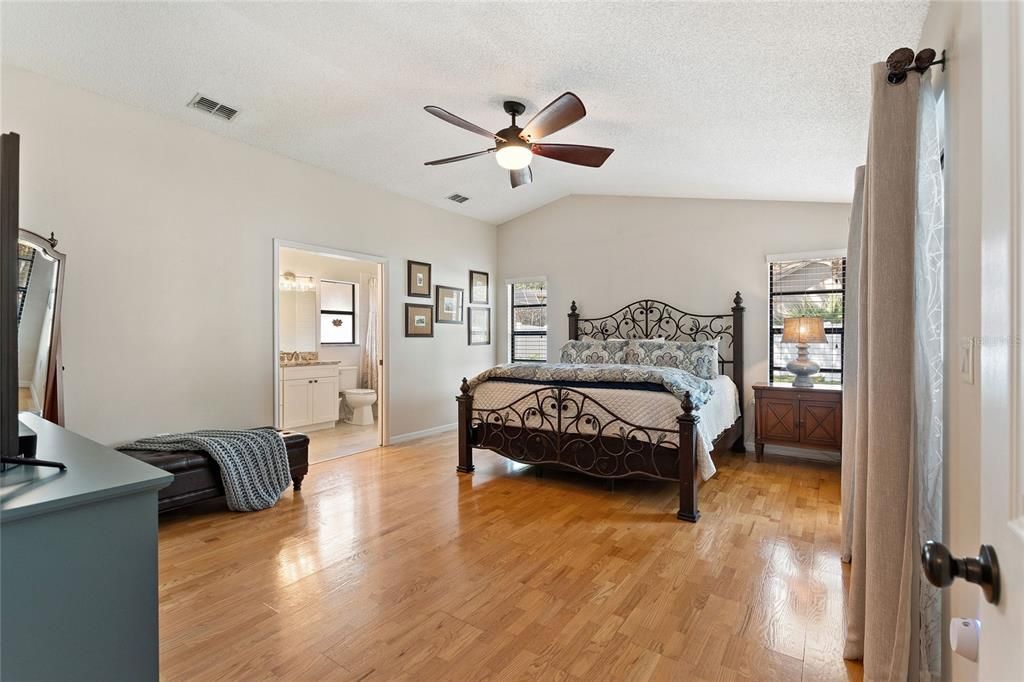 Active With Contract: $455,000 (3 beds, 2 baths, 1655 Square Feet)