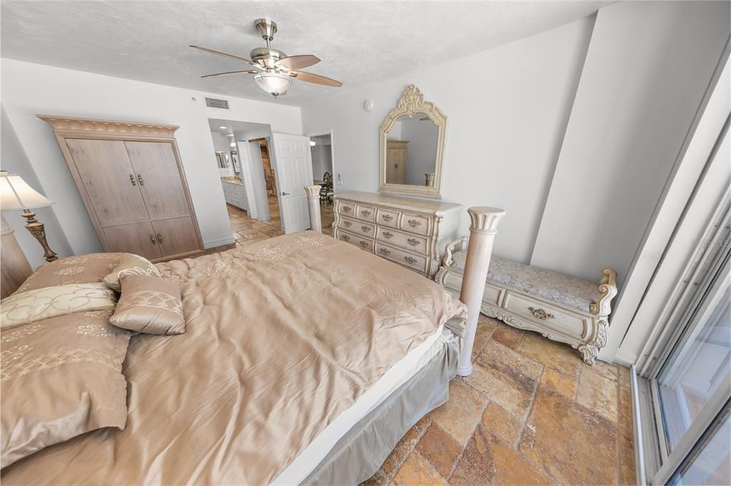 На продажу: $899,900 (3 спален, 3 ванн, 2190 Квадратных фут)