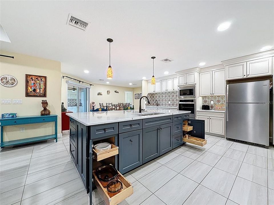 На продажу: $875,000 (4 спален, 4 ванн, 2866 Квадратных фут)