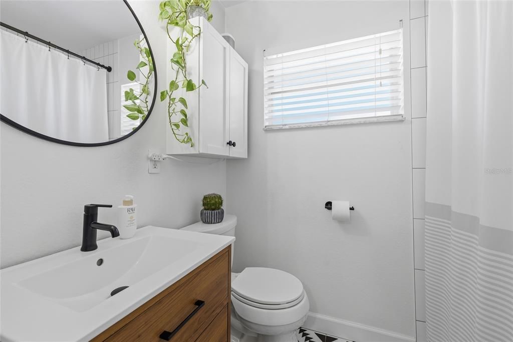 Activo con contrato: $499,990 (4 camas, 2 baños, 1526 Pies cuadrados)