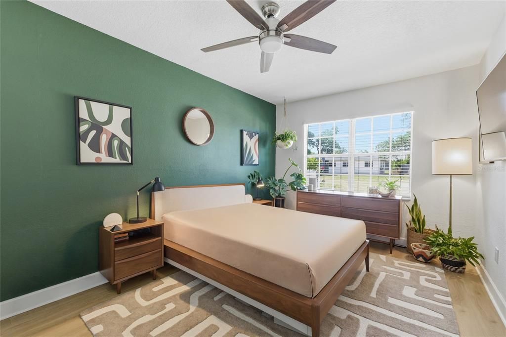Activo con contrato: $499,990 (4 camas, 2 baños, 1526 Pies cuadrados)