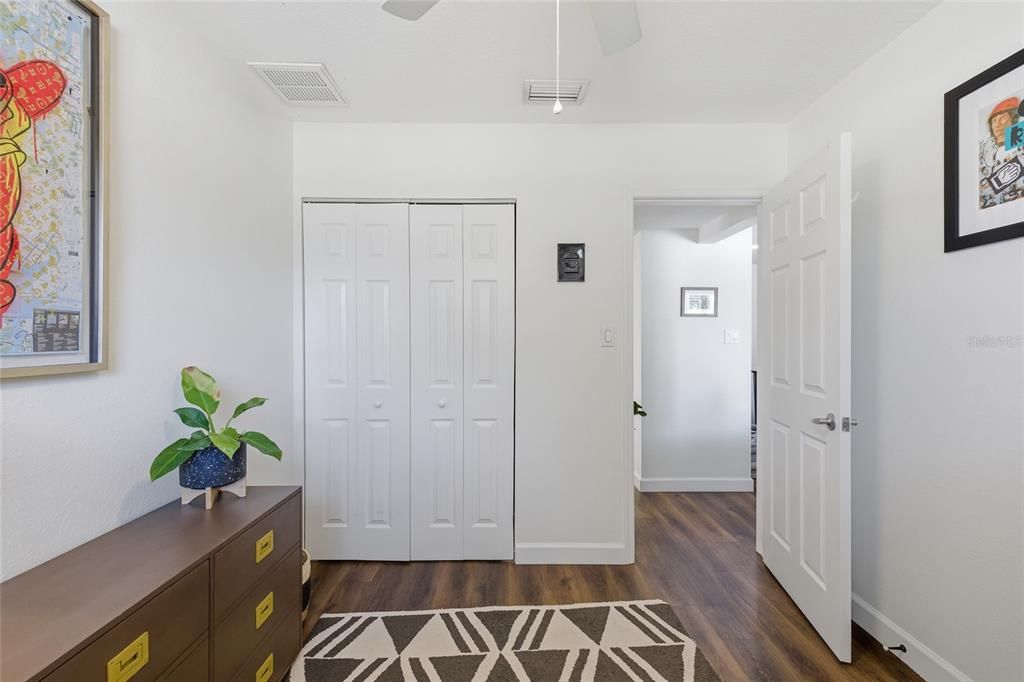 Activo con contrato: $499,990 (4 camas, 2 baños, 1526 Pies cuadrados)