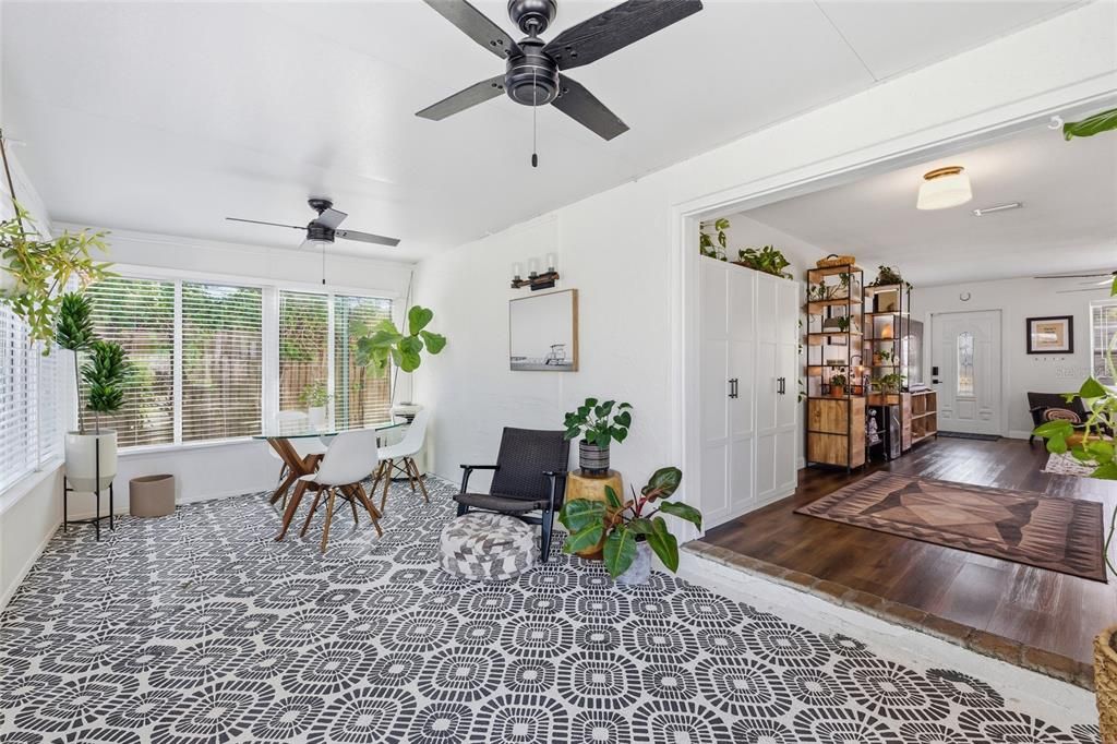 Activo con contrato: $499,990 (4 camas, 2 baños, 1526 Pies cuadrados)