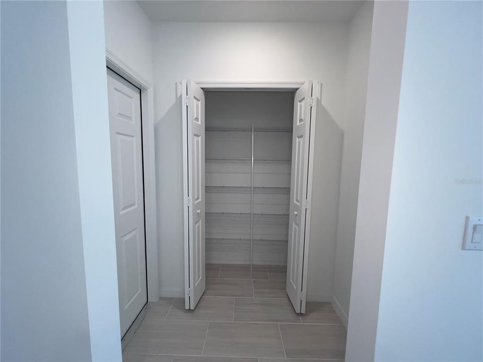 В аренду: $2,650 (4 спален, 2 ванн, 1855 Квадратных фут)