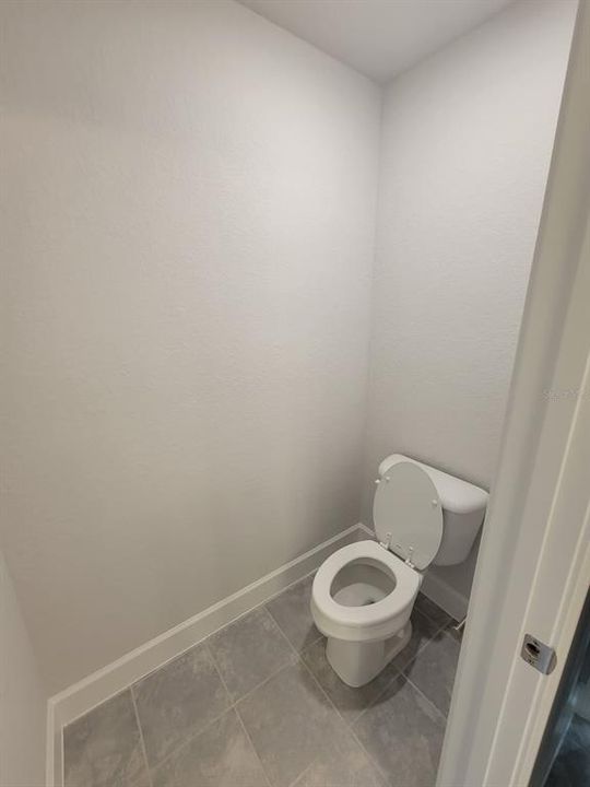 For Rent: $2,100 (4 beds, 2 baths, 1635 Square Feet)