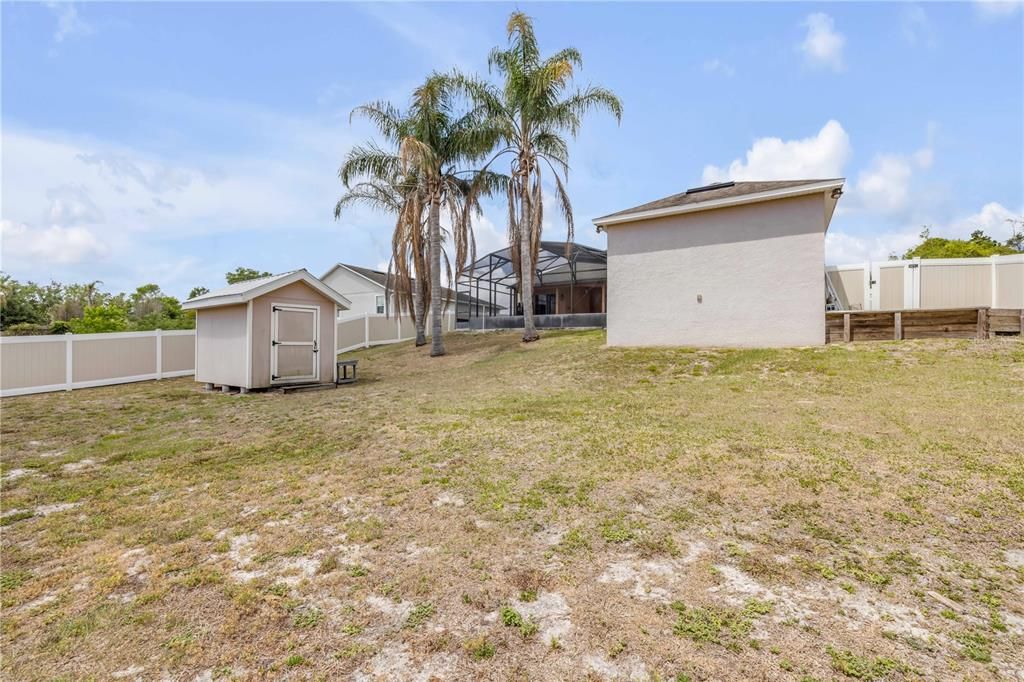 Active With Contract: $430,000 (3 beds, 2 baths, 1872 Square Feet)