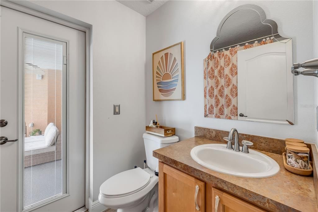 Active With Contract: $430,000 (3 beds, 2 baths, 1872 Square Feet)