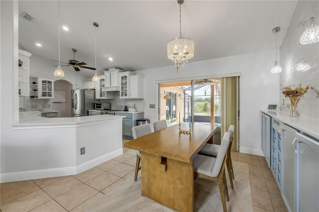 Active With Contract: $430,000 (3 beds, 2 baths, 1872 Square Feet)