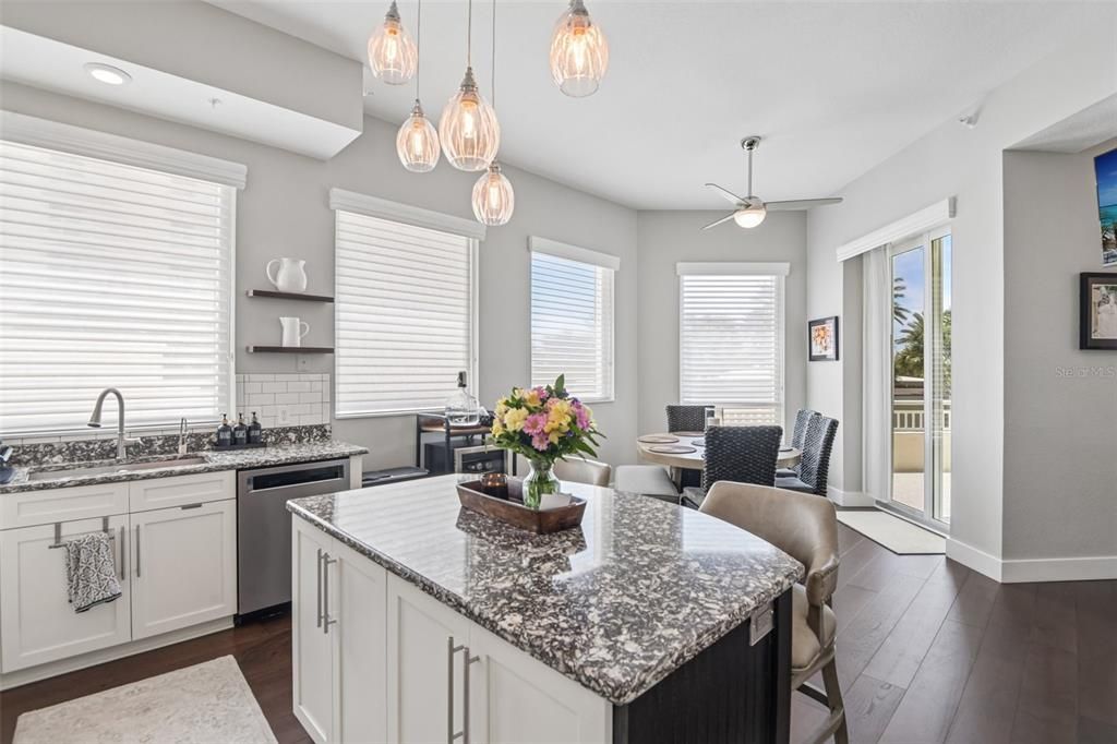 For Sale: $2,400,000 (3 beds, 3 baths, 2521 Square Feet)