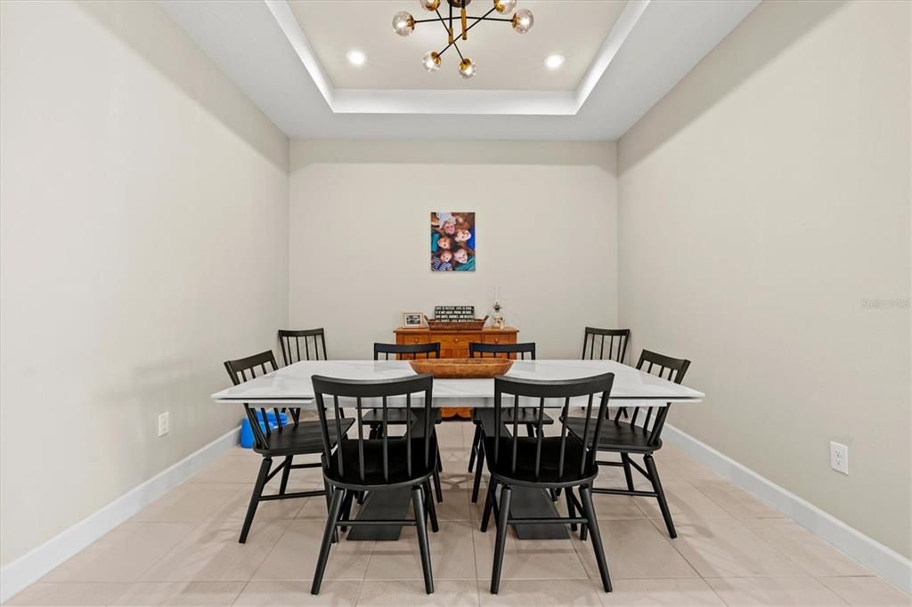 En Venta: $429,000 (2 camas, 2 baños, 1530 Pies cuadrados)