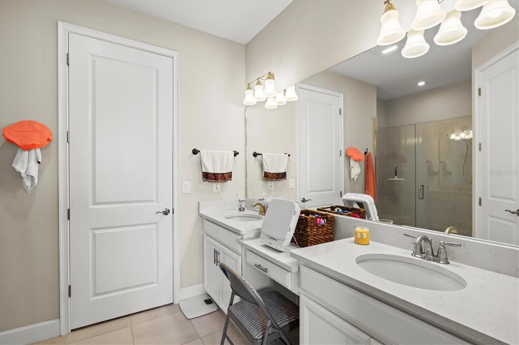 En Venta: $429,000 (2 camas, 2 baños, 1530 Pies cuadrados)