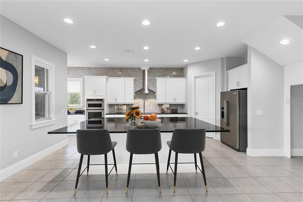 For Sale: $1,680,000 (5 beds, 5 baths, 4525 Square Feet)