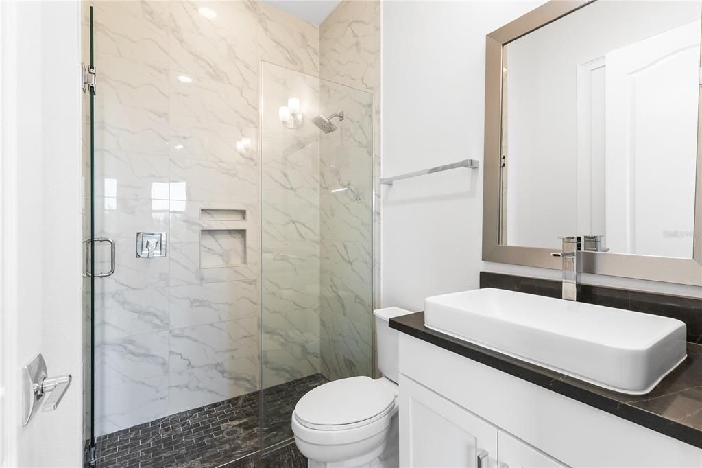 For Sale: $1,680,000 (5 beds, 5 baths, 4525 Square Feet)