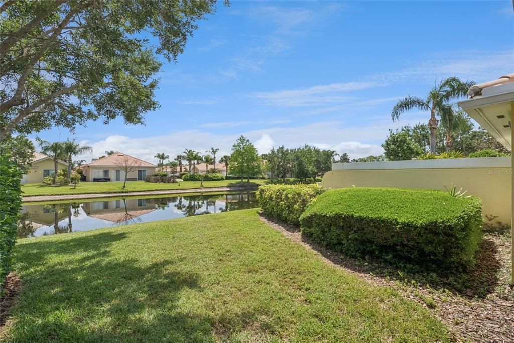 For Sale: $433,500 (2 beds, 2 baths, 1526 Square Feet)