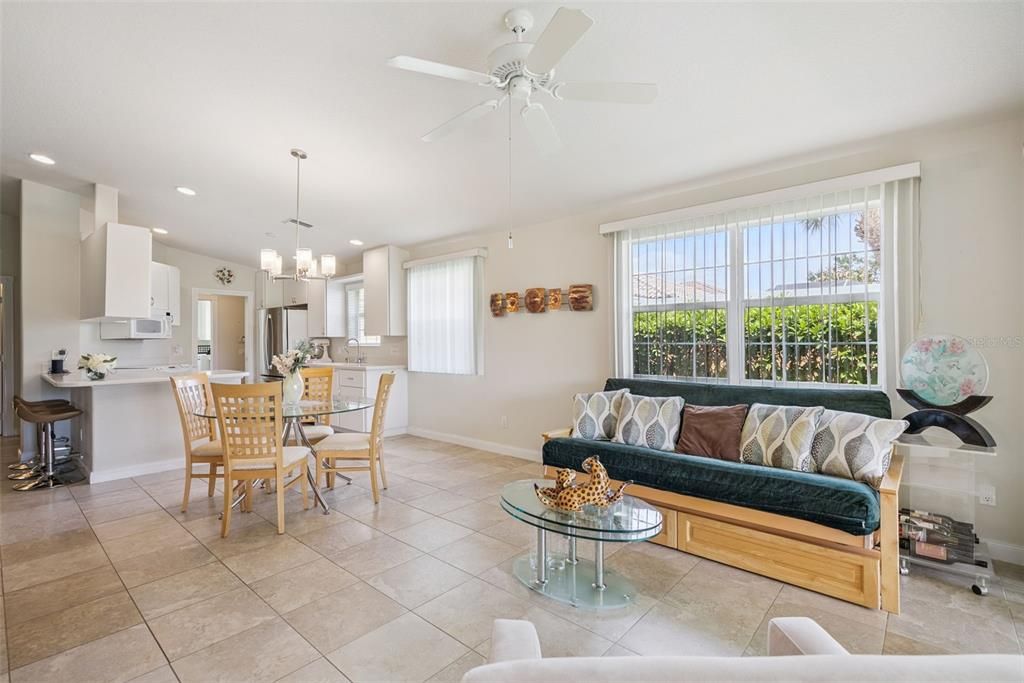 For Sale: $433,500 (2 beds, 2 baths, 1526 Square Feet)