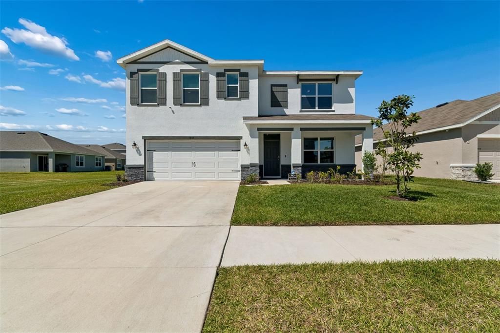 For Sale: $410,000 (5 beds, 3 baths, 2674 Square Feet)