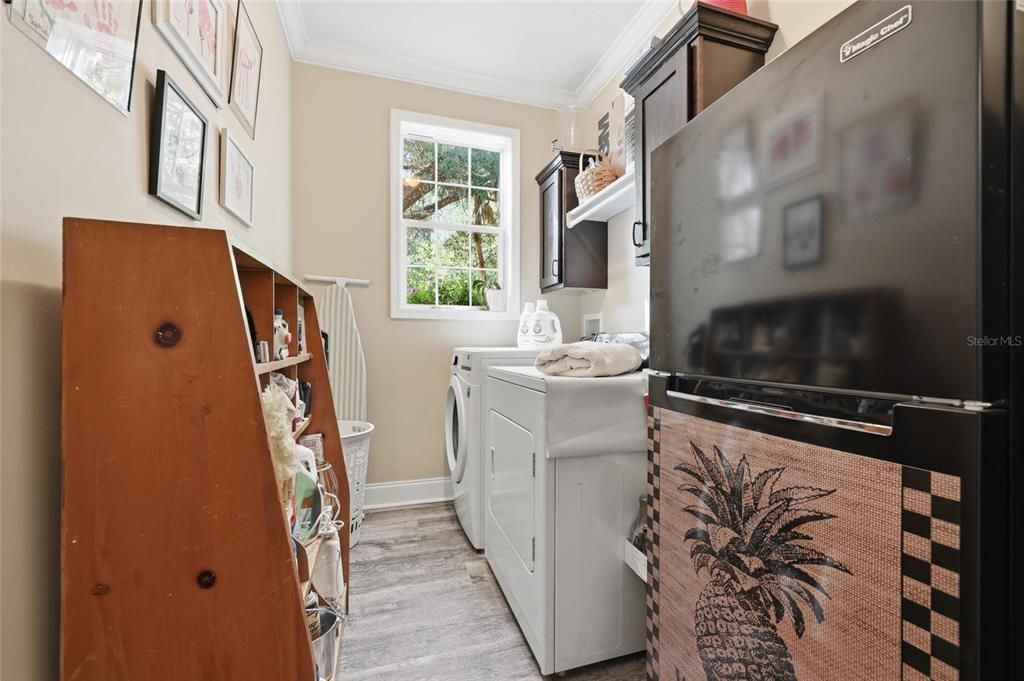 For Sale: $799,000 (3 beds, 2 baths, 2007 Square Feet)