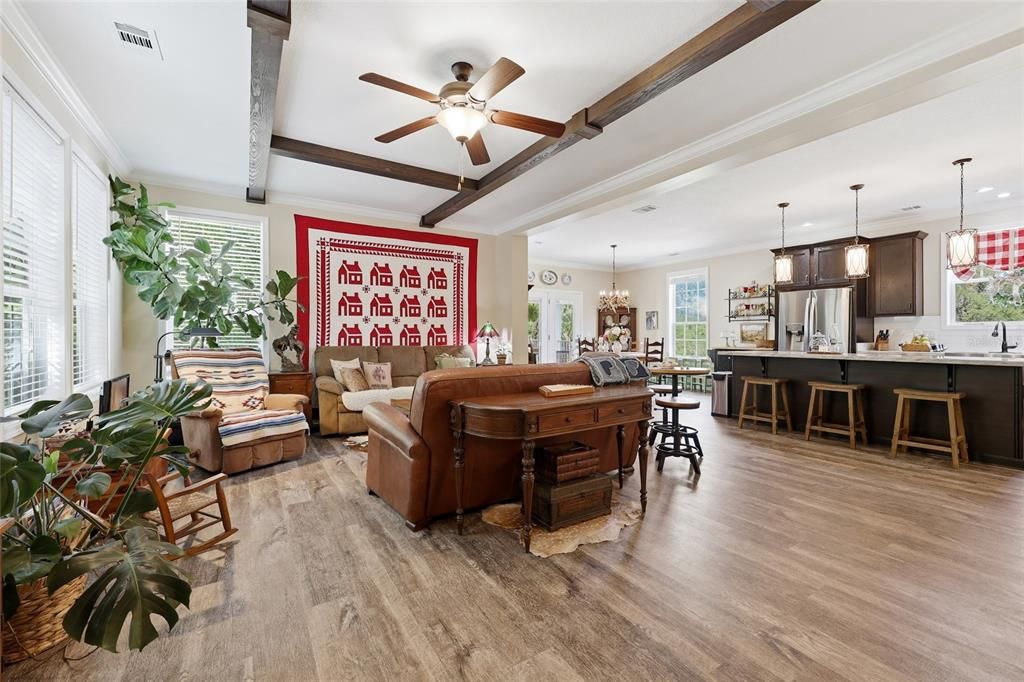 For Sale: $799,000 (3 beds, 2 baths, 2007 Square Feet)