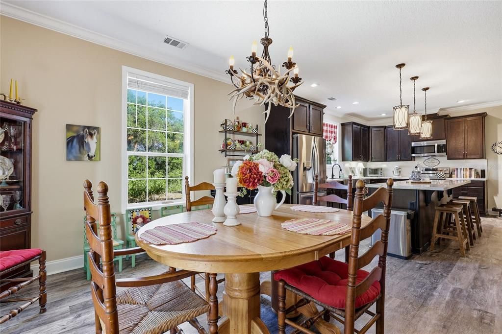 For Sale: $799,000 (3 beds, 2 baths, 2007 Square Feet)