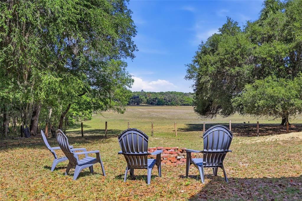 For Sale: $799,000 (3 beds, 2 baths, 2007 Square Feet)