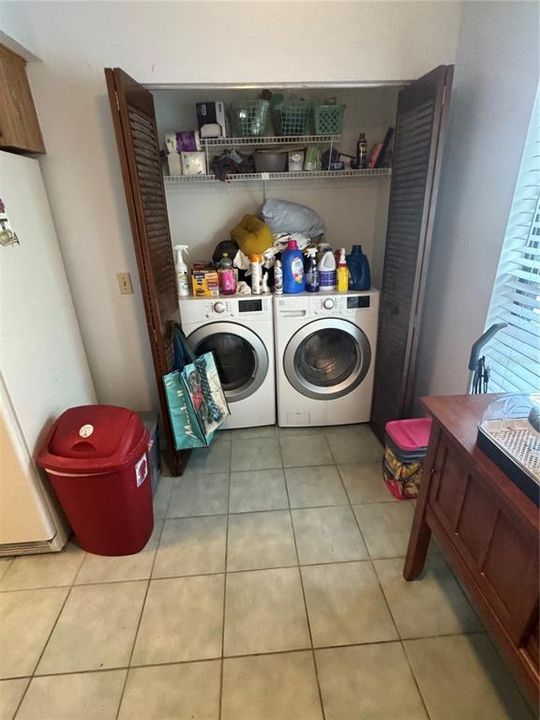 For Sale: $379,000 (3 beds, 2 baths, 1548 Square Feet)