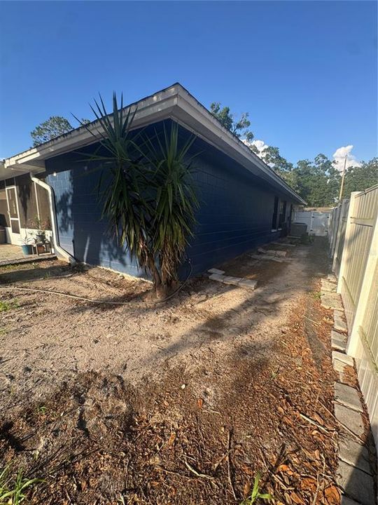 For Sale: $379,000 (3 beds, 2 baths, 1548 Square Feet)