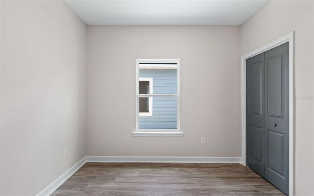 For Sale: $265,000 (3 beds, 2 baths, 1200 Square Feet)
