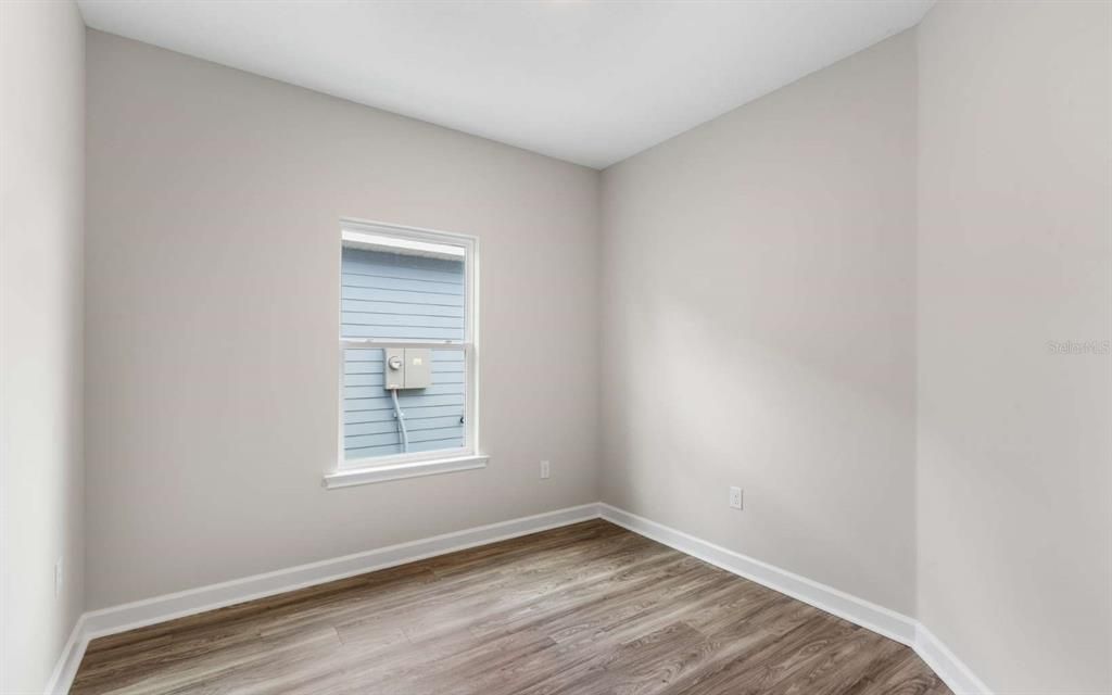 For Sale: $265,000 (3 beds, 2 baths, 1200 Square Feet)
