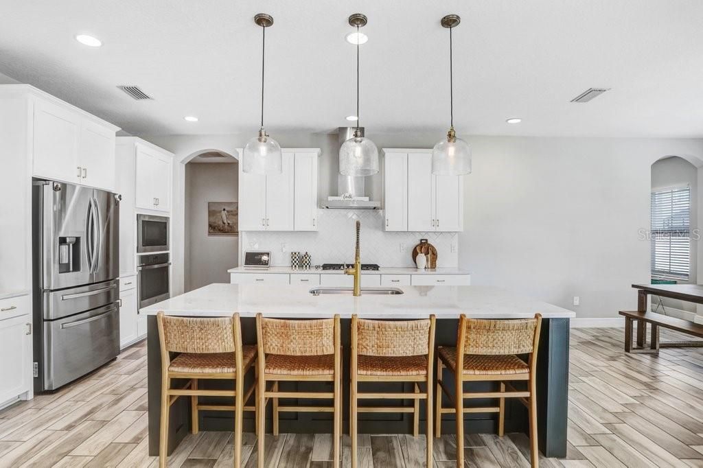 For Sale: $775,000 (5 beds, 3 baths, 3467 Square Feet)