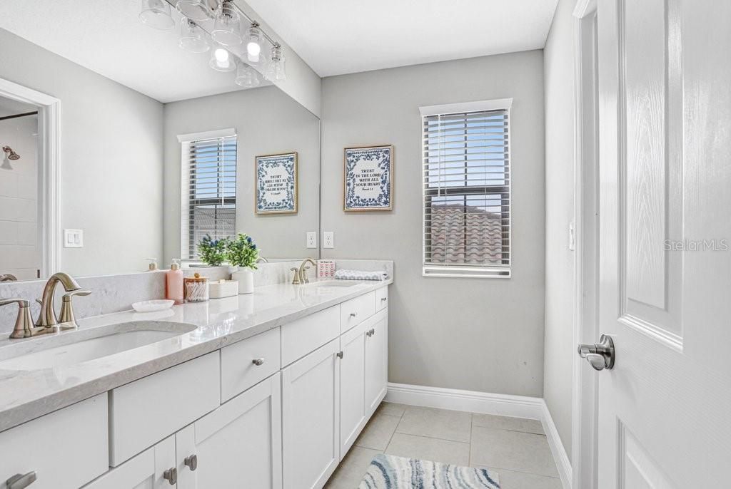 For Sale: $775,000 (5 beds, 3 baths, 3467 Square Feet)