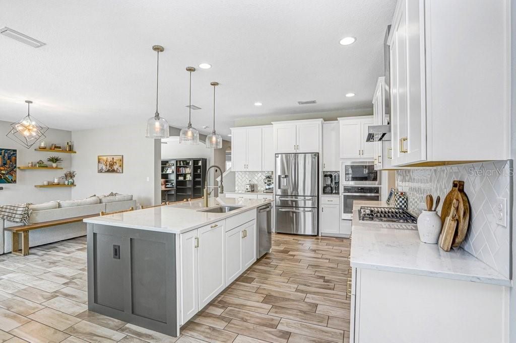 For Sale: $775,000 (5 beds, 3 baths, 3467 Square Feet)