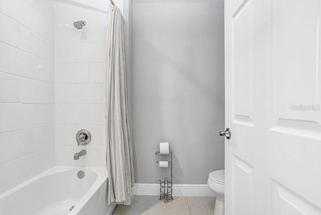 For Sale: $775,000 (5 beds, 3 baths, 3467 Square Feet)