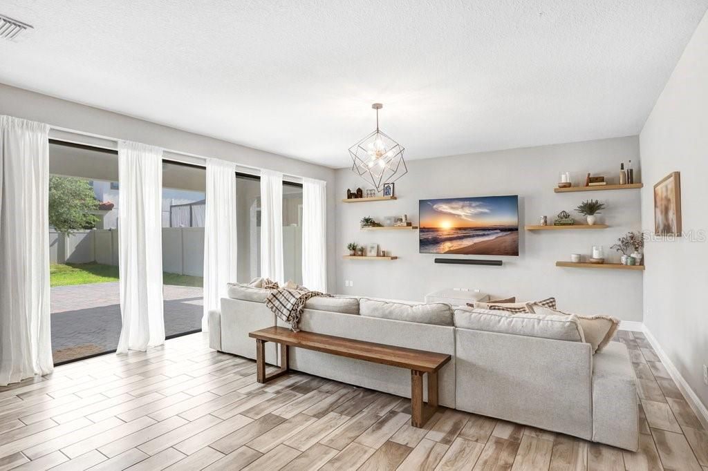 For Sale: $775,000 (5 beds, 3 baths, 3467 Square Feet)