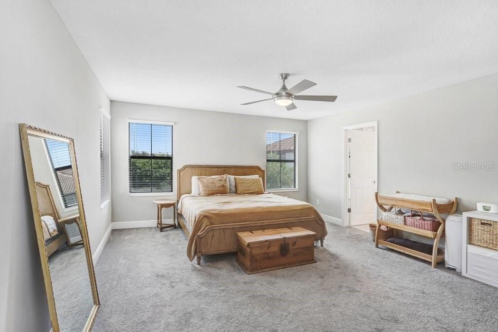 For Sale: $775,000 (5 beds, 3 baths, 3467 Square Feet)
