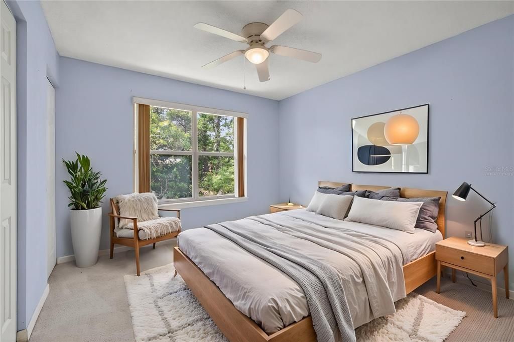 Activo con contrato: $149,500 (2 camas, 2 baños, 1070 Pies cuadrados)