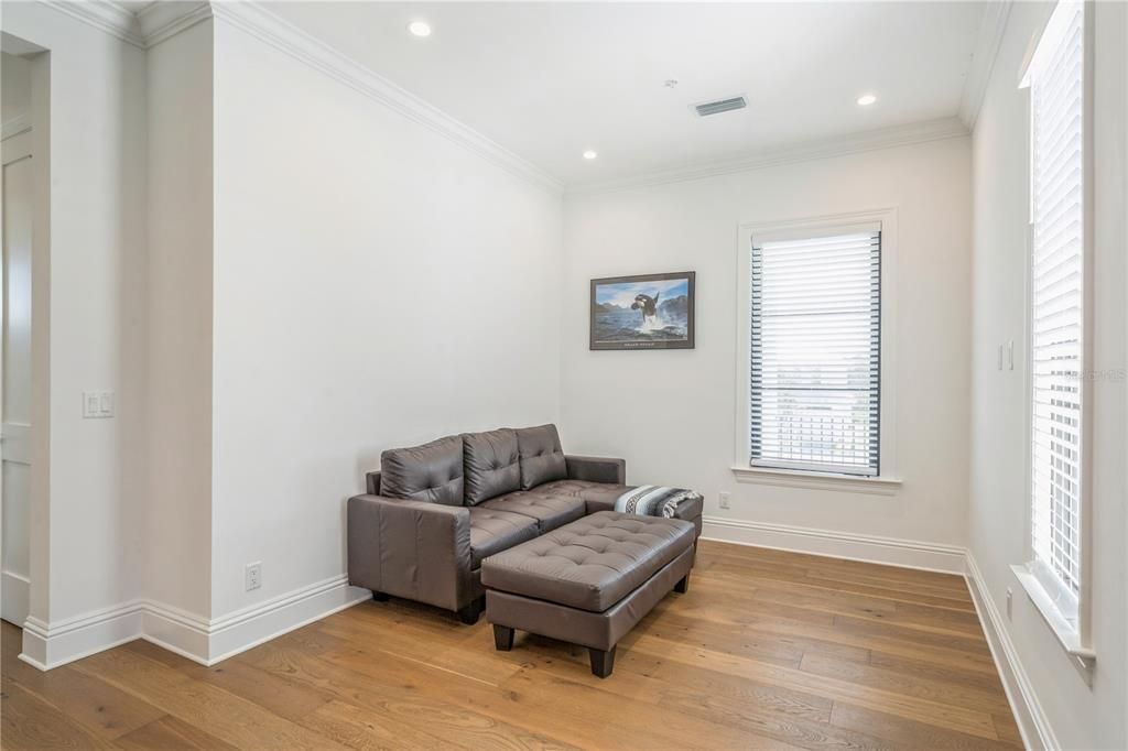 For Sale: $1,590,000 (4 beds, 4 baths, 2963 Square Feet)