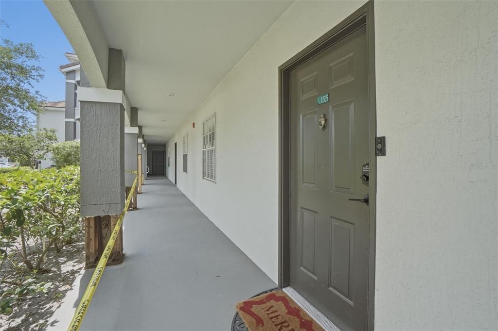 Activo con contrato: $195,000 (2 camas, 2 baños, 1160 Pies cuadrados)