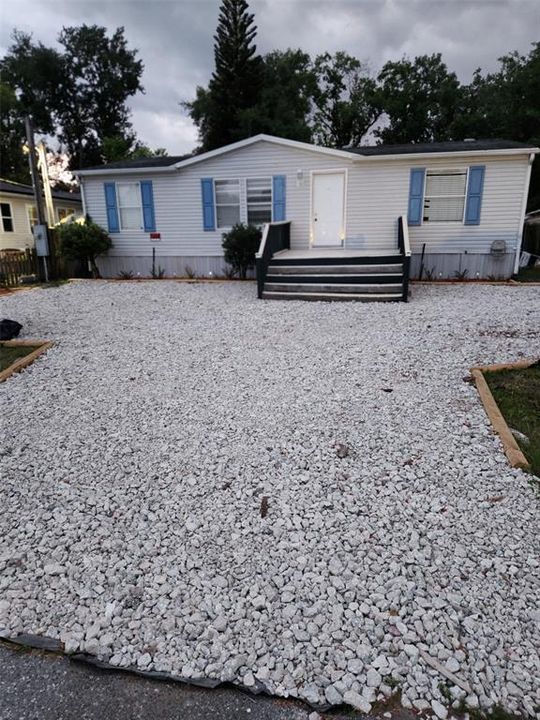 For Sale: $259,900 (3 beds, 2 baths, 1080 Square Feet)