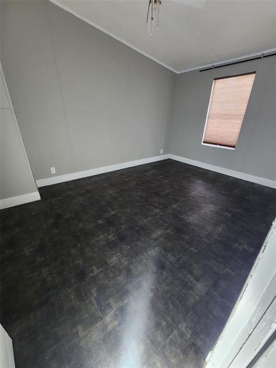 For Sale: $259,900 (3 beds, 2 baths, 1080 Square Feet)