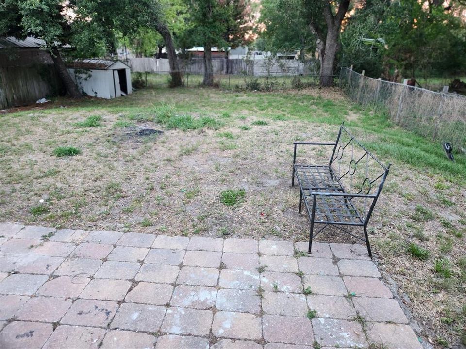 For Sale: $259,900 (3 beds, 2 baths, 1080 Square Feet)