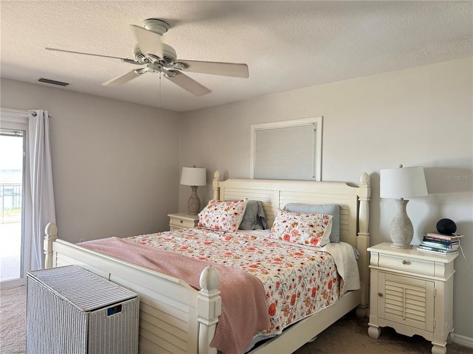 For Sale: $725,000 (3 beds, 2 baths, 3185 Square Feet)