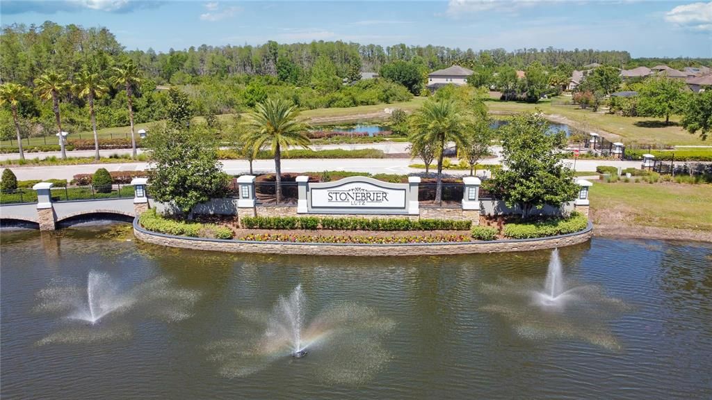Activo con contrato: $495,000 (4 camas, 2 baños, 2070 Pies cuadrados)